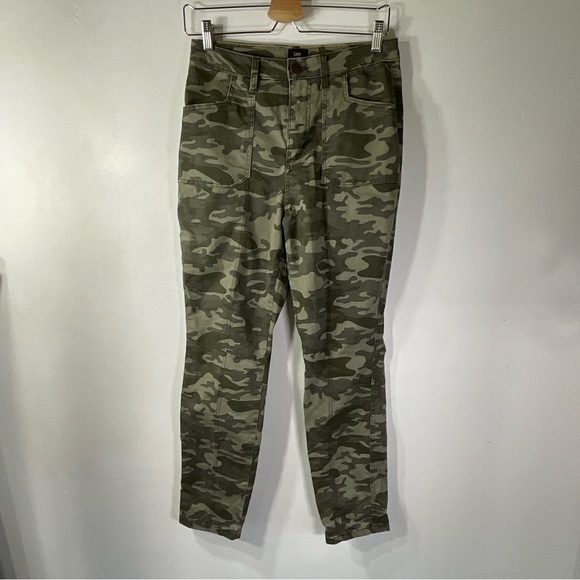 Lee Riders Ankle Pants Camouflage Camo Khaki Green Cargo Size 6 - Picture 2 of 9